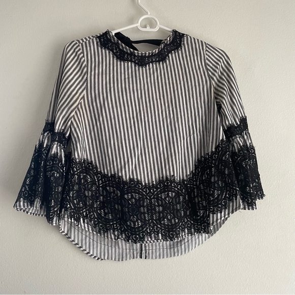 Zara striped and laced 3/4 sleeve blouse with black back tie - Picture 1 of 5